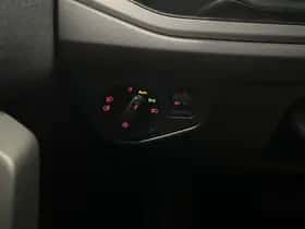 Volkswagen Polo (2019) thumbnail 38