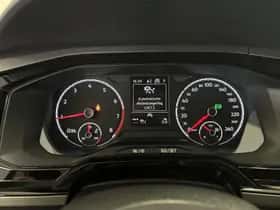 Volkswagen Polo (2019) thumbnail 39
