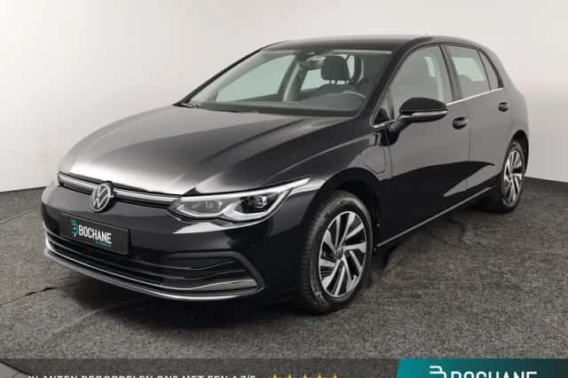 Volkswagen Golf (2024) thumbnail 1