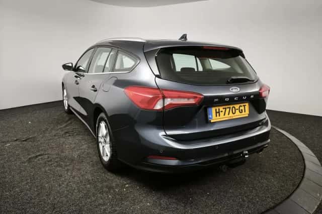 Ford Focus (2020) thumbnail 6