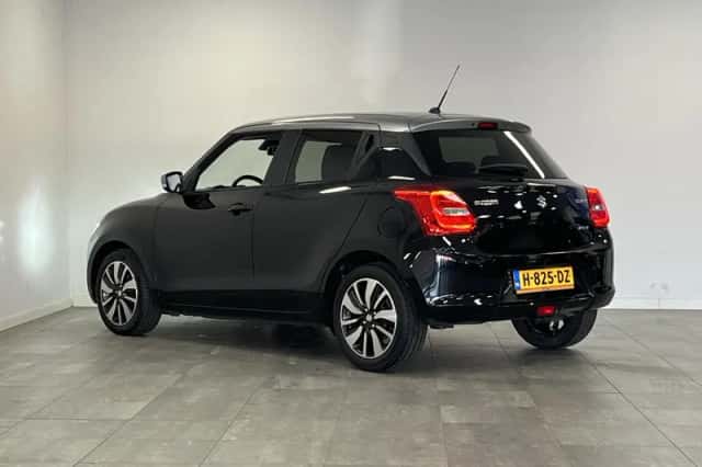 Suzuki Swift (2020) thumbnail 6