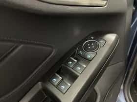 Ford Focus (2019) thumbnail 23