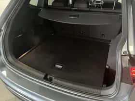 Volkswagen Tiguan (2021) thumbnail 9