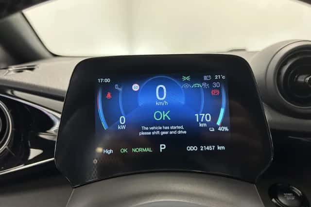 BYD Dolphin (2024) thumbnail 4