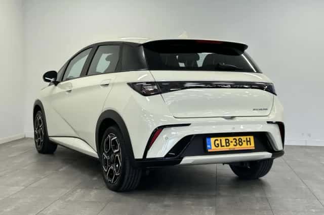 BYD Dolphin (2024) thumbnail 6