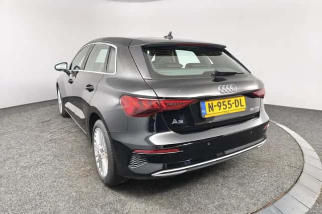 Audi A3 (2021) thumbnail 6