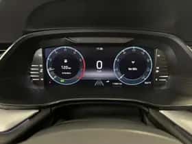 Škoda Octavia (2021) thumbnail 4