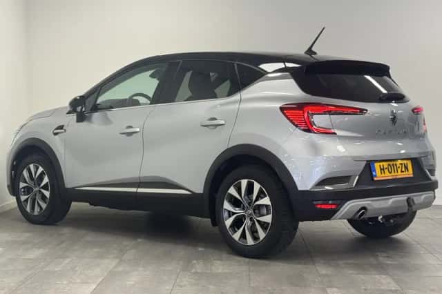 Renault Captur (2020) thumbnail 6