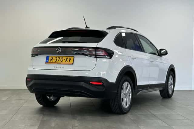 Volkswagen Taigo (2022) thumbnail 2