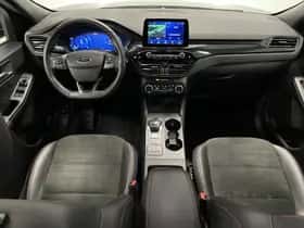 Ford Kuga (2023) thumbnail 3