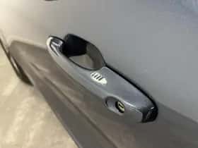 Ford Kuga (2023) thumbnail 36