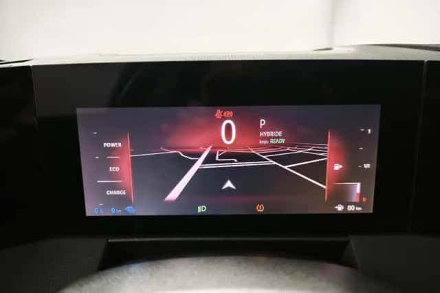 Opel Astra (2022) thumbnail 4