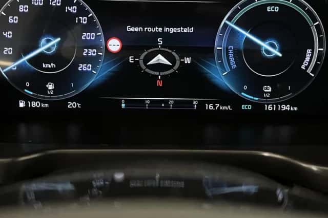 Kia Sorento (2022) thumbnail 4
