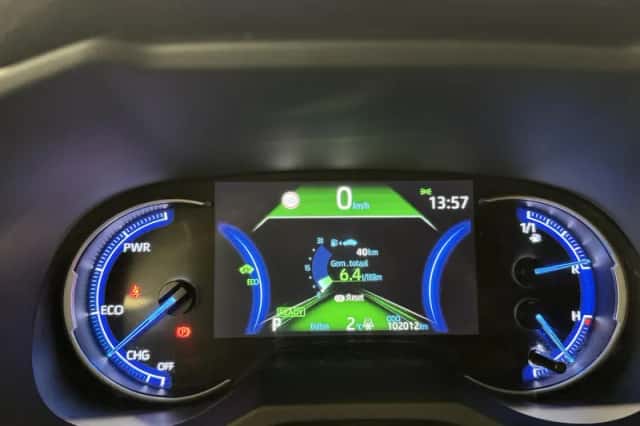 Toyota RAV4 (2019) thumbnail 4