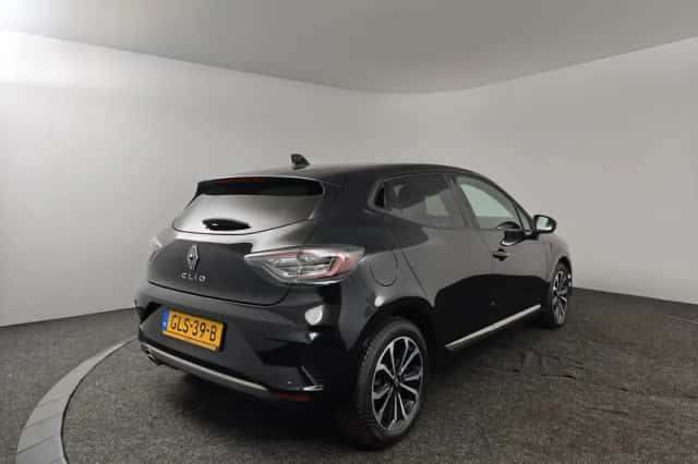 Renault Clio (2024) thumbnail 2