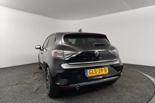 Renault Clio (2024) thumbnail 6
