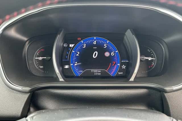 Renault Mégane (2018) thumbnail 4
