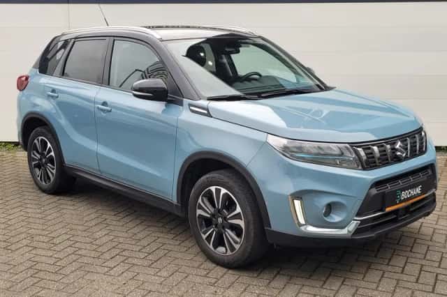 Suzuki Vitara (2022) thumbnail 5