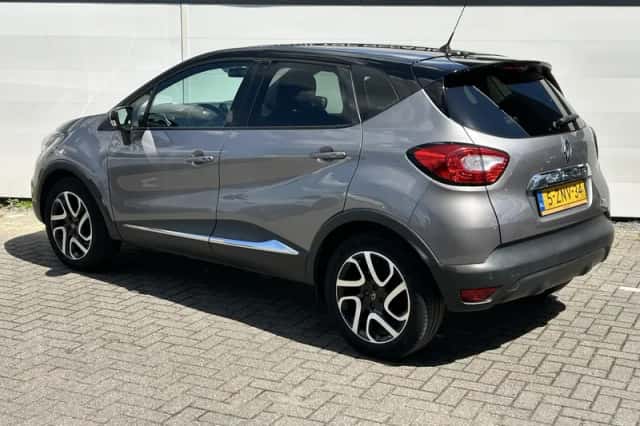 Renault Captur (2015) thumbnail 6