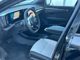 Renault Mégane E-Tech (2026) thumbnail 24