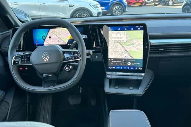 Renault Mégane E-Tech (2026) thumbnail 3