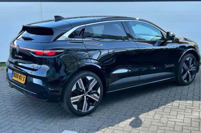 Renault Mégane E-Tech (2026) thumbnail 2