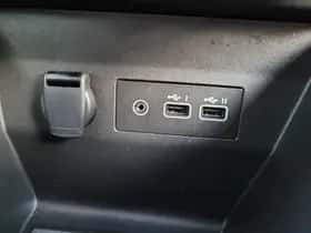 Renault Clio (2024) thumbnail 30