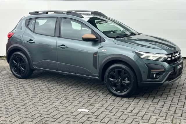 Dacia Sandero Stepway (2024) thumbnail 5