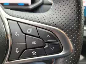 Renault Captur (2024) thumbnail 23
