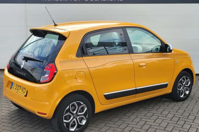 Renault Twingo (2021) thumbnail 2