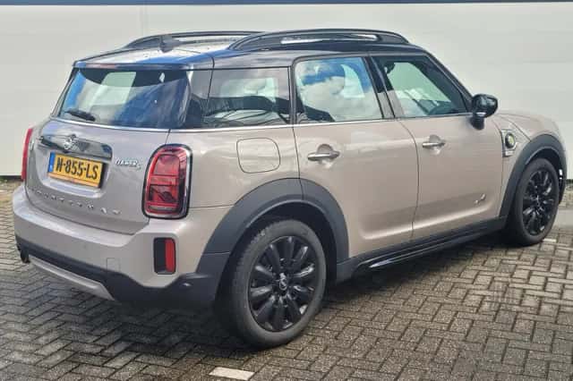 MINI Countryman (2021) thumbnail 2