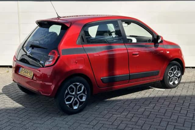 Renault Twingo (2022) thumbnail 2