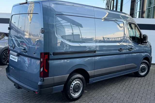 Renault Master (2024) thumbnail 4