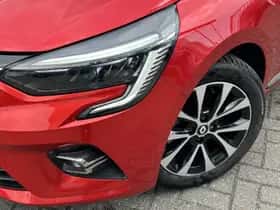Renault Clio (2023) thumbnail 24