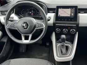 Renault Clio (2023) thumbnail 10
