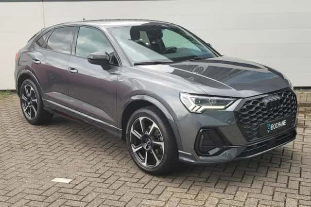 Audi Q3 (2020) thumbnail 5