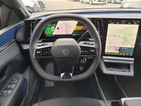 Renault Mégane E-Tech (2025) thumbnail 3