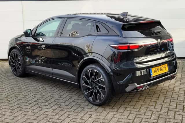 Renault Mégane E-Tech (2025) thumbnail 6