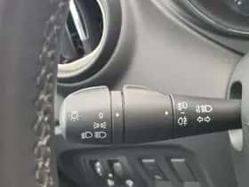 Renault Captur (2019) thumbnail 33