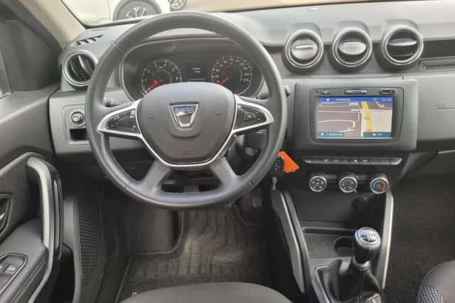 Dacia Duster (2021) thumbnail 3