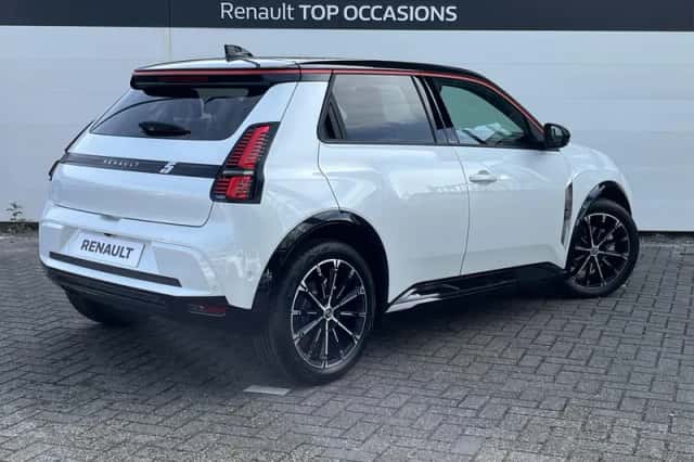 Renault 5 (2025) thumbnail 2