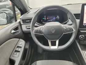 Renault Clio (2024) thumbnail 3