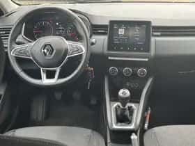 Renault Clio (2021) thumbnail 3