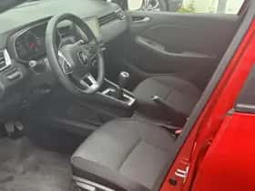 Renault Clio (2021) thumbnail 22