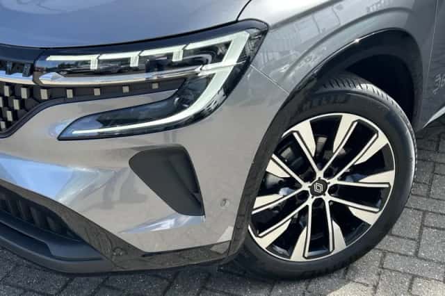 Renault Austral (2025) thumbnail 2