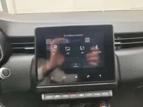 Renault Clio (2020) thumbnail 32