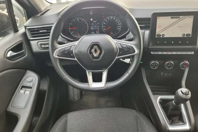 Renault Clio (2020) thumbnail 3