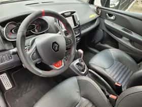 Renault Clio (2018) thumbnail 23