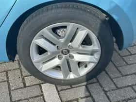 Renault Clio (2021) thumbnail 23