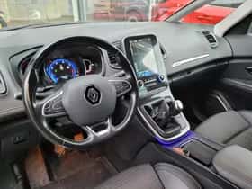Renault Scénic (2016) thumbnail 26